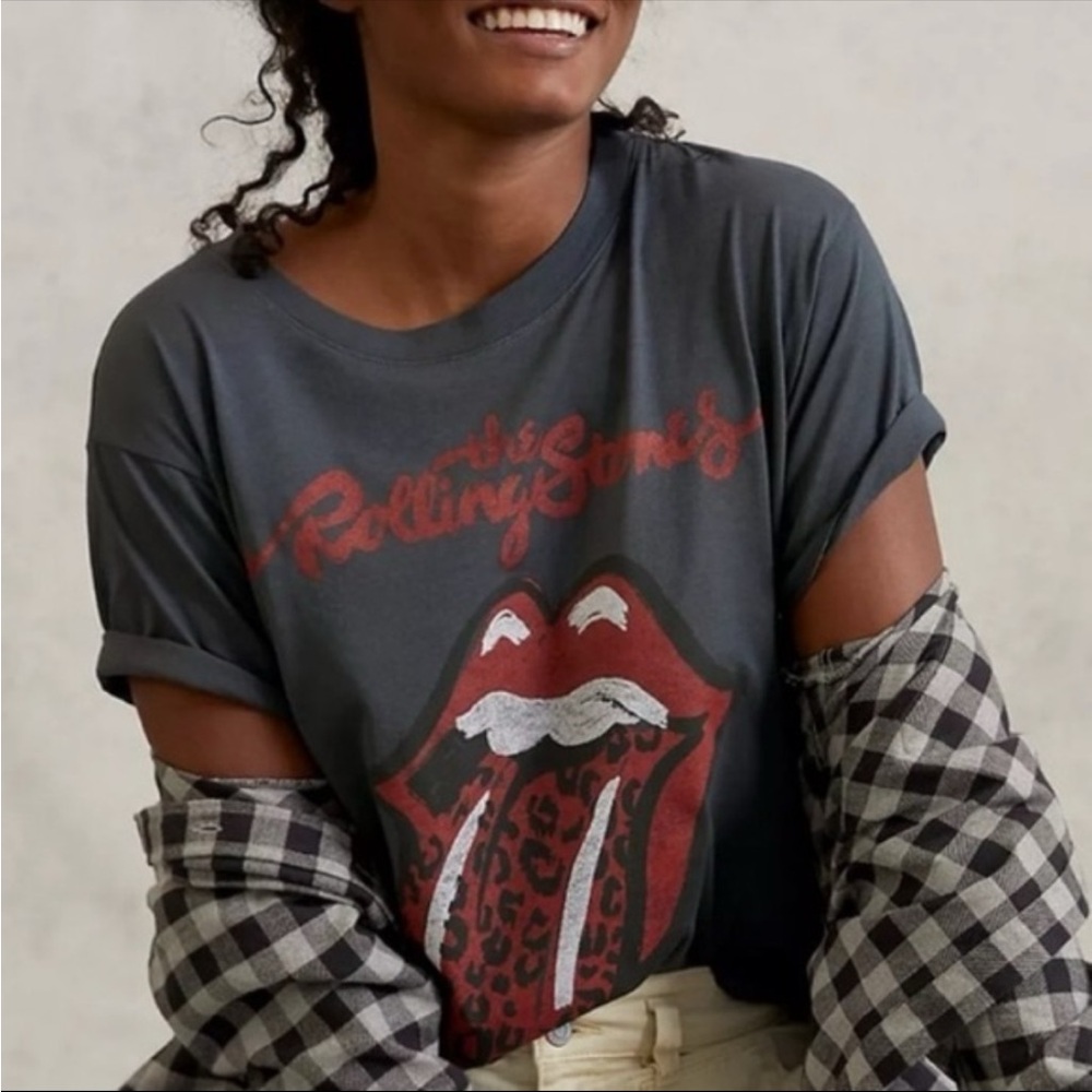 Anthropologie LetLuv Rolling Stones Graphic Short Sleeve Tee Shirt Size XS 80’s